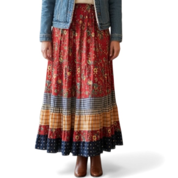Lucia Lukken Dresses & Skirts - Lucia Lukken Vintage Floral Patchwork Broomstick  Cottagecore Maxi Skirt Medium